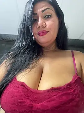 Savage-milf online show from 22, 2, 2026