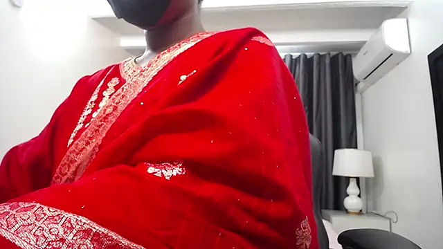 Snapshot of kavya_suri_ chatting on 17, 2, 2026 kavya suri online show from 17, 2, 2026