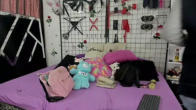 playful-girls online show from 26, 2, 2026