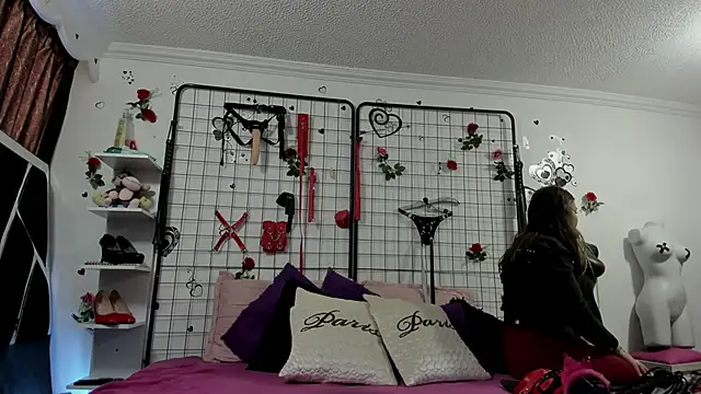 playful-girls online show from 11, 2, 2026