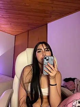 Snapshot of scarlett_pinkk1 chatting on 9, 2, 2026 scarlett pinkk1 online show from 9, 2, 2026