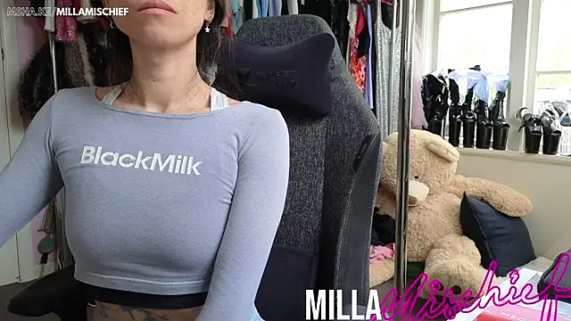 Snapshot of millamischief chatting on 22, 7, 2026 millamischief online show from 22, 7, 2026