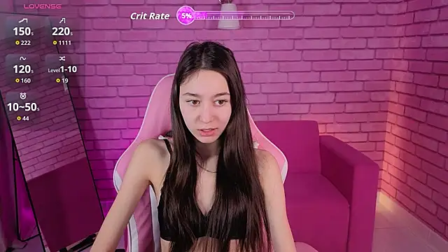 Snapshot of Nicole_Brownie chatting on 5, 3, 2026 Nicole Brownie online show from 5, 3, 2026