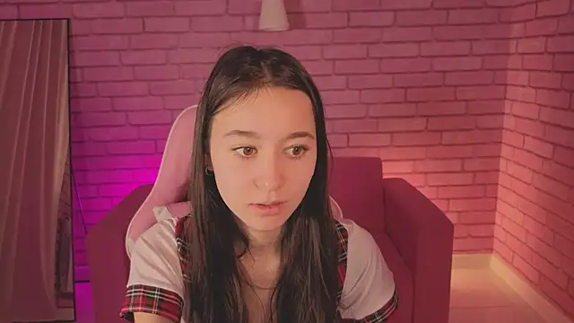 Snapshot of Nicole_Brownie chatting on 11, 2, 2026 Nicole Brownie online show from 11, 2, 2026