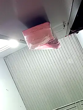 LinaLy99 online show from 17, 3, 2026