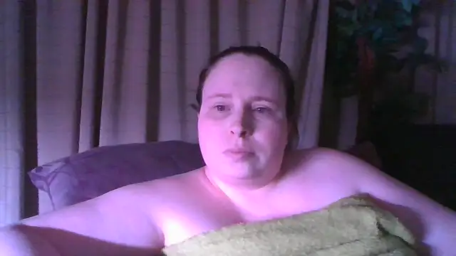 Sarahtjeuh  online show from 10, 2, 2026