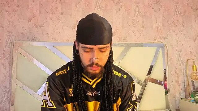 Snapshot of Benny_and_Mark chatting on 27, 2, 2026 Benny and Mark online show from 27, 2, 2026