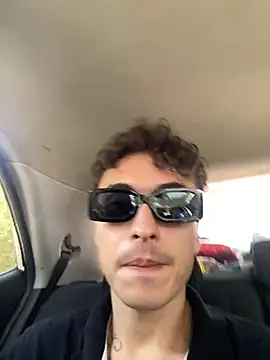 vanilla Kush online show from 24, 6, 2026