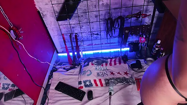 Snapshot of Charlotte_Bms7 chatting on 20, 2, 2026 Charlotte Bms7 online show from 20, 2, 2026