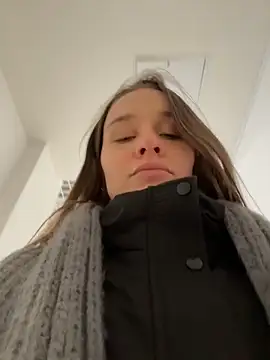 Snapshot of KishaMur chatting on 4, 3, 2026 KishaMur online show from 4, 3, 2026