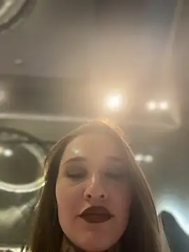 Snapshot of KishaMur chatting on 10, 2, 2026 KishaMur online show from 10, 2, 2026