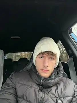 YoungSkinnyBoy20 online show from 25, 2, 2026