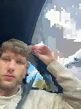 YoungSkinnyBoy20 online show from 24, 2, 2026