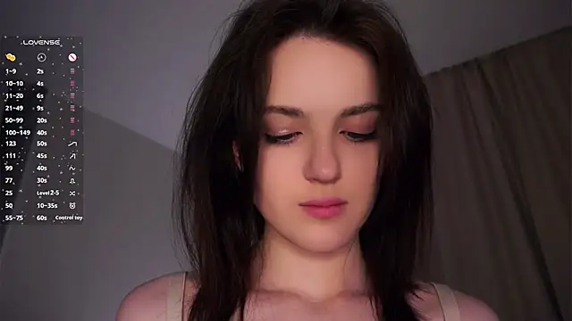 Snapshot of EffieHenri chatting on 21, 2, 2026 EffieHenri online show from 21, 2, 2026