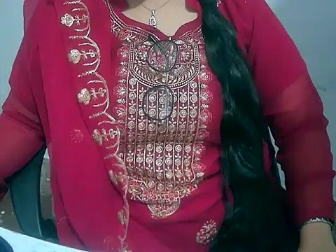 Snapshot of Cute_Aliyaa chatting on 27, 2, 2026 Cute Aliyaa online show from 27, 2, 2026