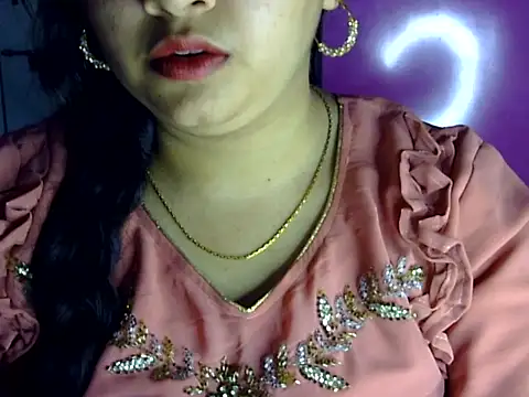 Snapshot of Cute_Aliyaa chatting on 10, 7, 2026 Cute Aliyaa online show from 10, 7, 2026