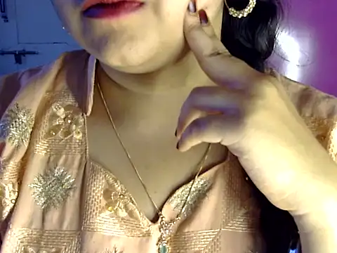 Snapshot of Cute_Aliyaa chatting on 11, 7, 2026 Cute Aliyaa online show from 11, 7, 2026