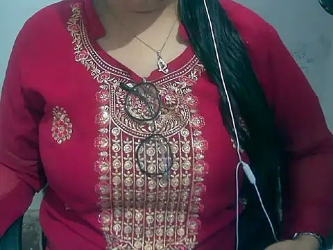 Cute Aliyaa online show from 13, 3, 2026