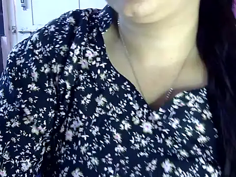 Snapshot of Cute_Aliyaa chatting on 1, 6, 2026 Cute Aliyaa online show from 1, 6, 2026