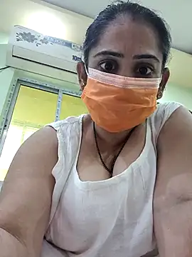 diyam4002 online show from 5, 2, 2026