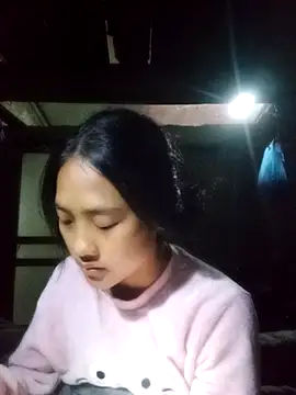 Snapshot of Hoa-tuylip chatting on 7, 2, 2026 Hoa-tuylip online show from 7, 2, 2026