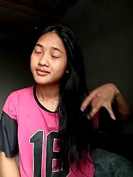 Snapshot of Hoa-tuylip chatting on 27, 2, 2026 Hoa-tuylip online show from 27, 2, 2026