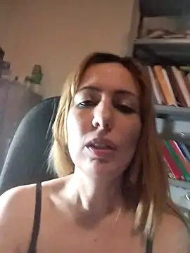 Snapshot of Jujubauva7 chatting on 5, 3, 2026 Jujubauva7 online show from 5, 3, 2026