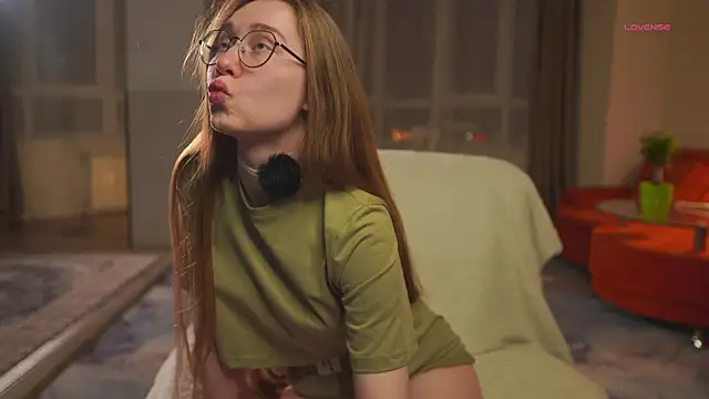 SharaNewbern online show from 7, 3, 2026