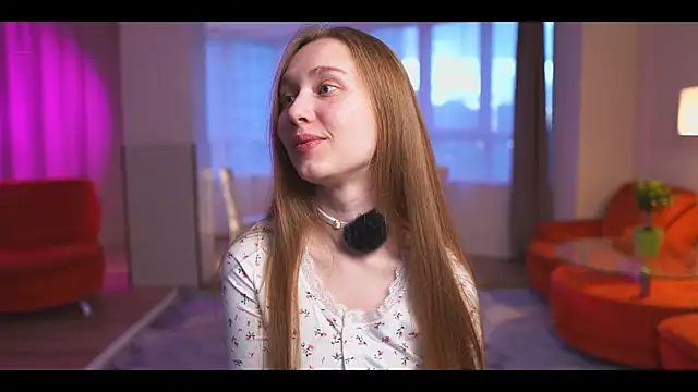 SharaNewbern online show from 28, 3, 2026