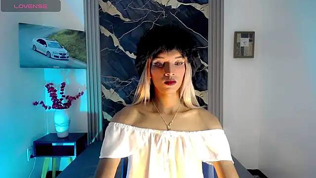 Samantha Ortega  online show from 8, 4, 2026