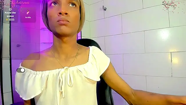 Samantha Ortega  online show from 6, 5, 2026