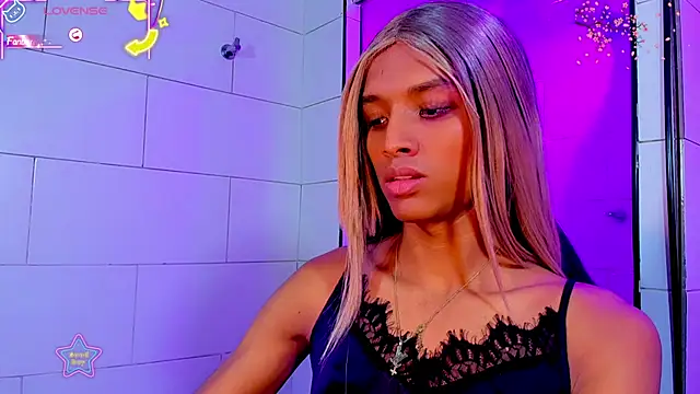 Samantha Ortega  online show from 20, 5, 2026