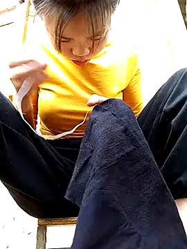 derylove  online show from 19, 3, 2026