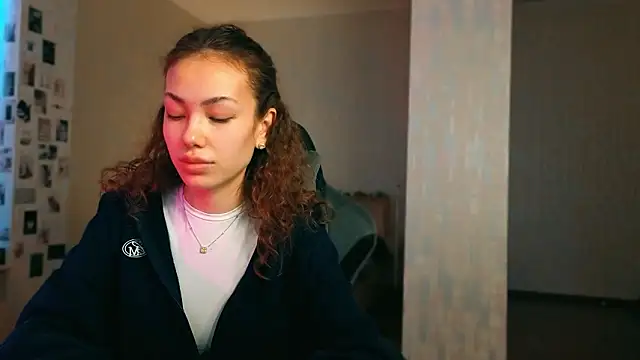 Snapshot of nexorine chatting on 28, 3, 2026 nexorine online show from 28, 3, 2026