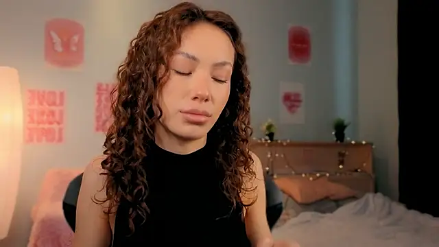 Snapshot of nexorine chatting on 22, 3, 2026 nexorine online show from 22, 3, 2026