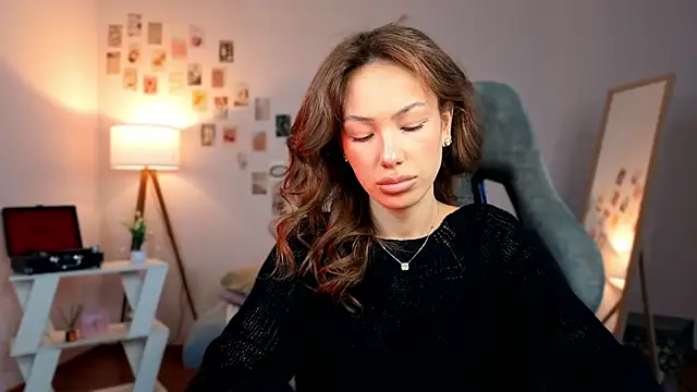 Snapshot of nexorine chatting on 17, 3, 2026 nexorine online show from 17, 3, 2026