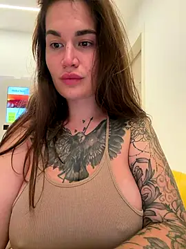 TattooGirlAlia online show from 1, 10, 2025