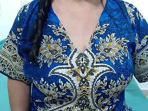 ElizabethMiler online show from 7, 2, 2026