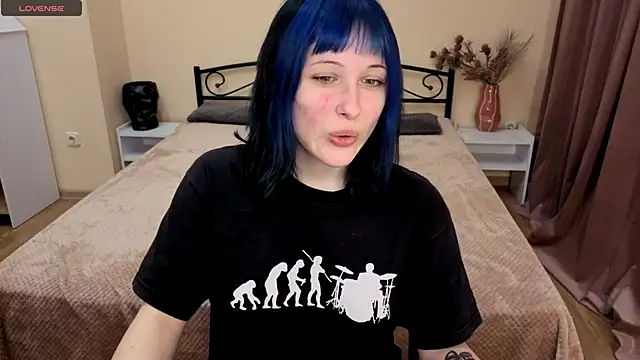 Sunny Girl X online show from 12, 4, 2026