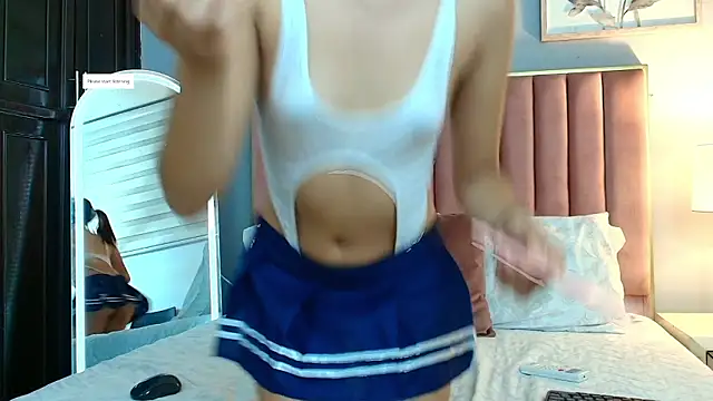 MarianaScott  online show from 5, 3, 2026