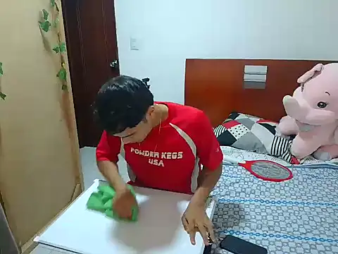 CreamKingg online show from 24, 3, 2026