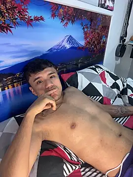 Snapshot of CreamKingg chatting on 11, 2, 2026 CreamKingg online show from 11, 2, 2026