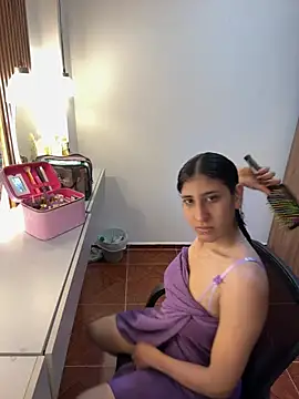 Violet rousse7 online show from 10, 3, 2026