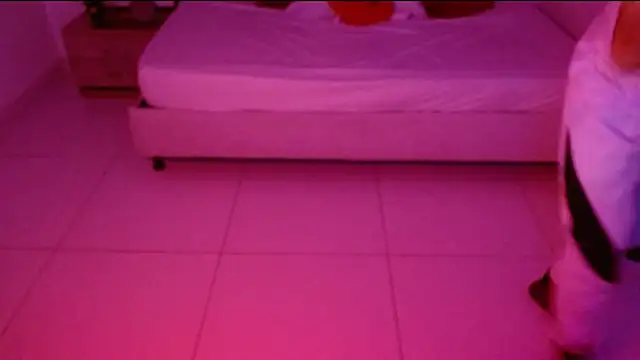 Caius fox online show from 20, 3, 2026