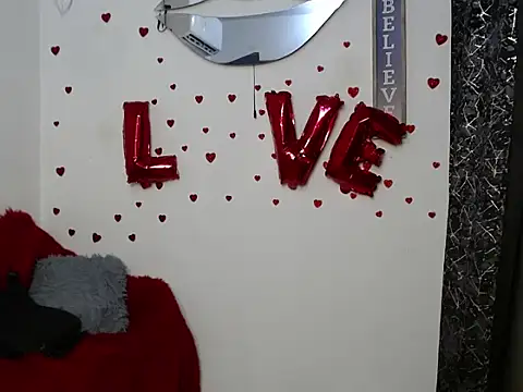 Caius fox online show from 13, 3, 2026