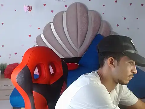 Caius fox online show from 16, 3, 2026