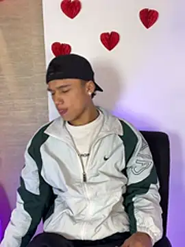 Snapshot of Dominik_Souza chatting on 15, 2, 2026 Dominik Souza online show from 15, 2, 2026