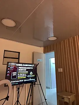 Snapshot of Dominik_Souza chatting on 19, 2, 2026 Dominik Souza online show from 19, 2, 2026