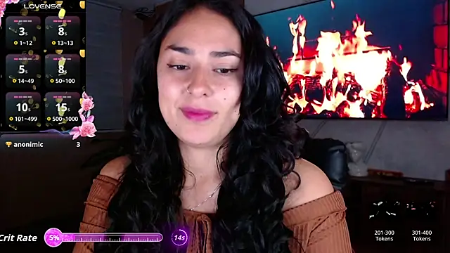 Snapshot of Iris_colette chatting on 6, 7, 2026 Iris colette online show from 6, 7, 2026