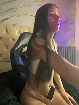 Snapshot of CELESTE_-EC chatting on 4, 2, 2026 CELESTE -EC online show from 4, 2, 2026